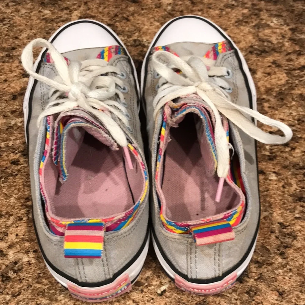 Converse All Star Wolf Doble upper Gray Rainbow Stripe Sneaker Big Girl …